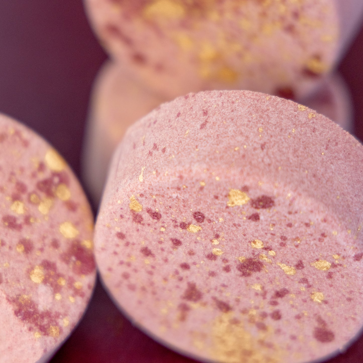 Old Money Bath Bomb Disk