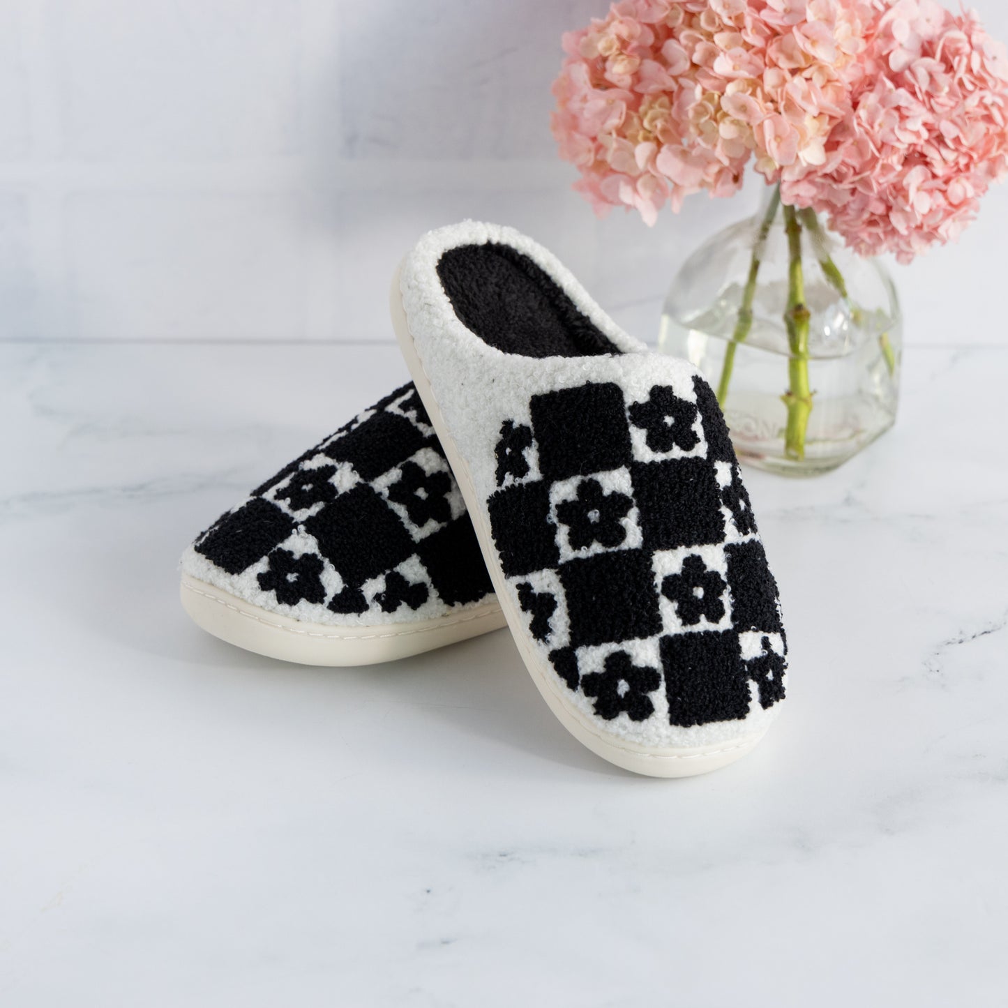 Checkered Daisy Slippers
