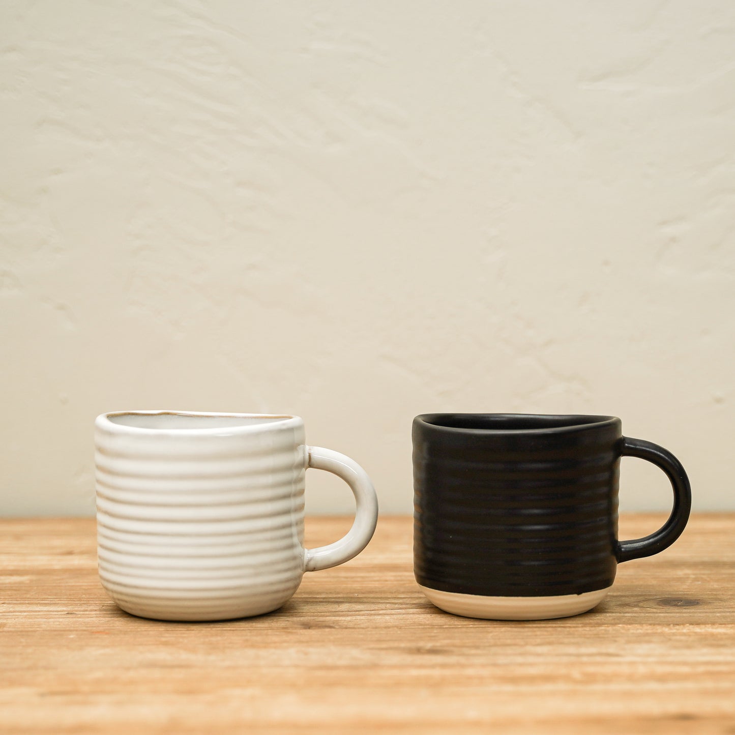 Ribbed Stoneware Mug