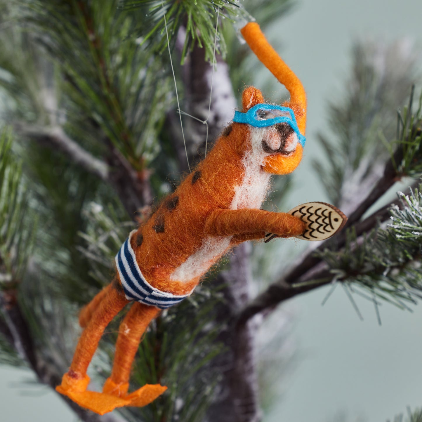 Scuba/Snorkel Felt Animal Ornament