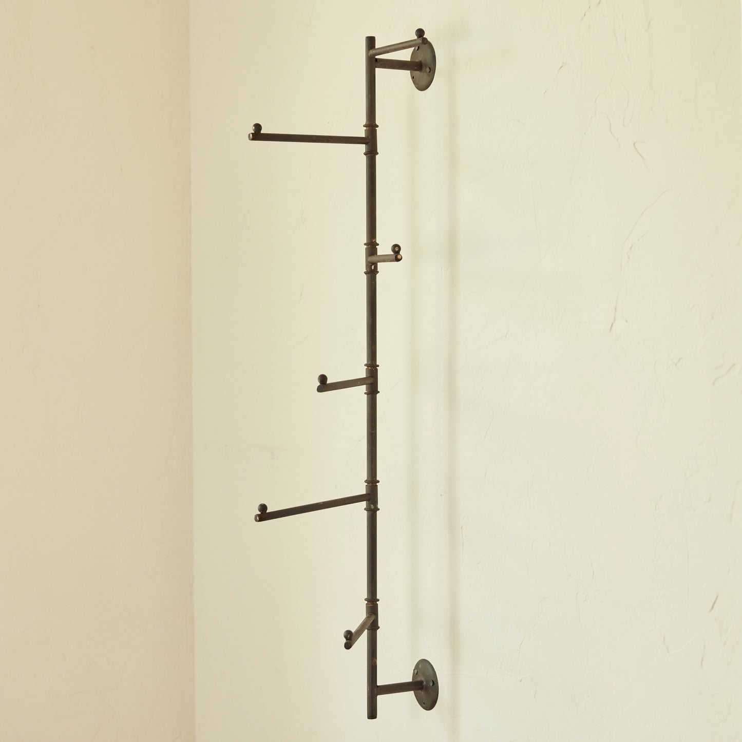 Swivel Wall Rack
