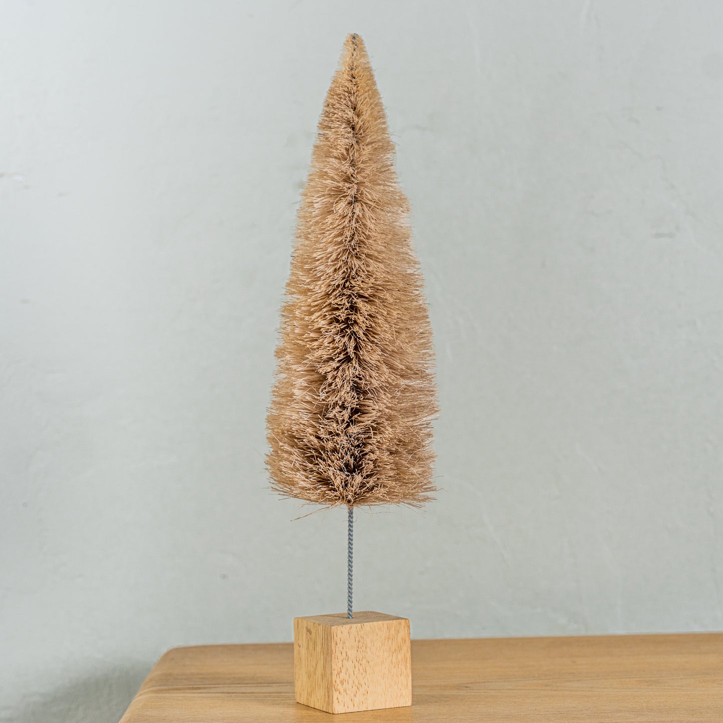 Bottle Brush Tree with Wood Base – 9"