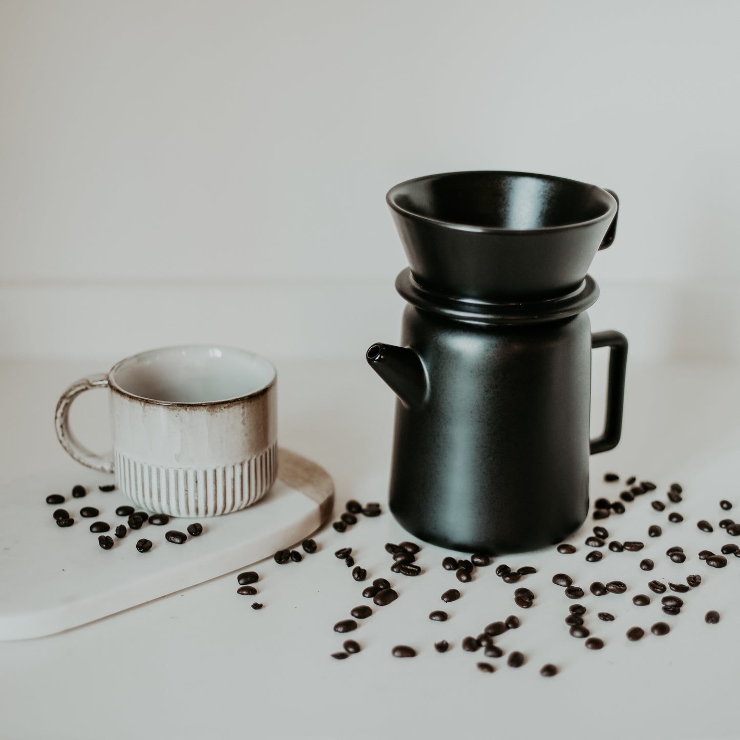 Black Ceramic Pour-Over Pot