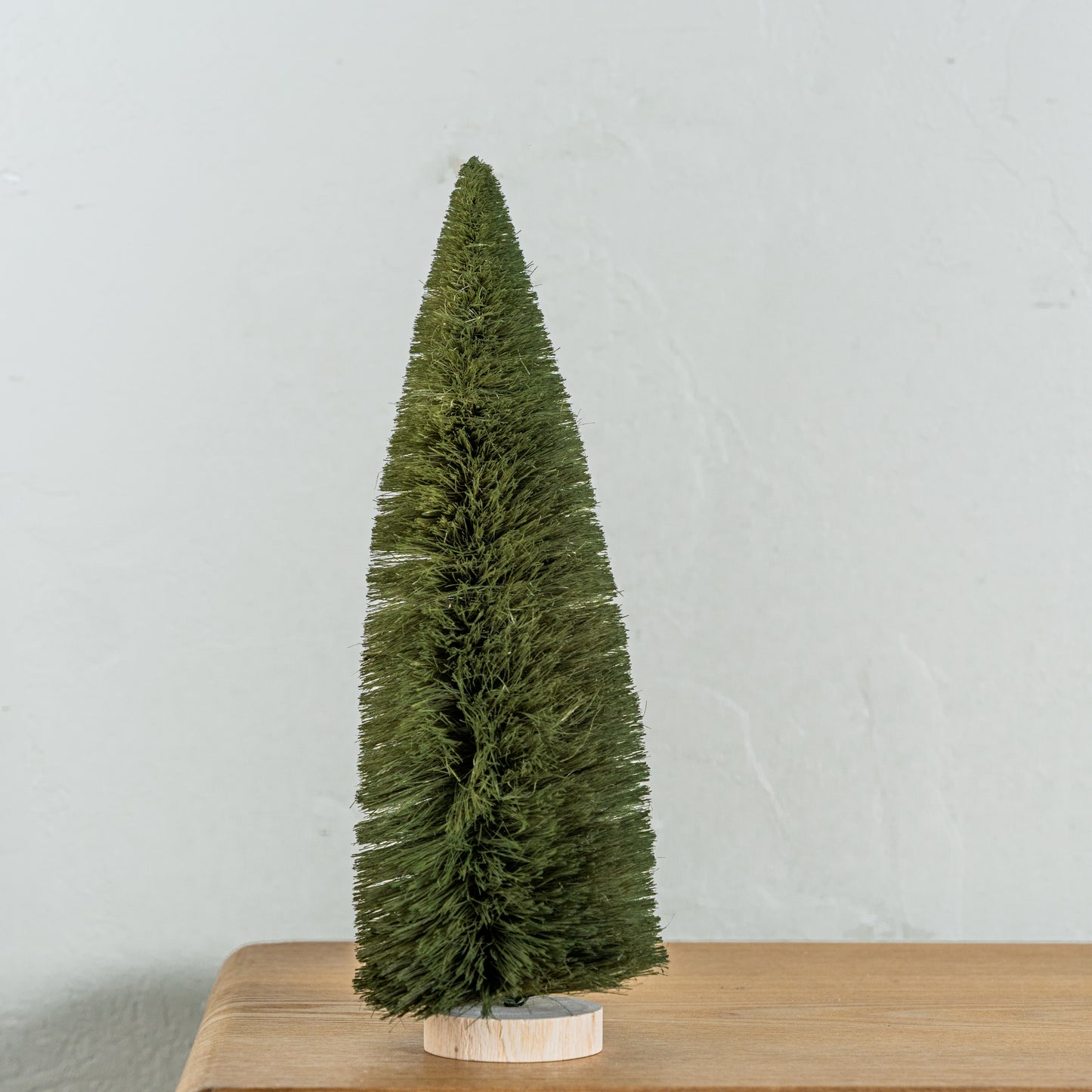 9" Bottle Brush Tree