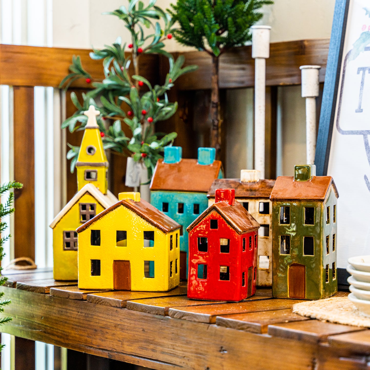 Ceramic Village, Six Colors