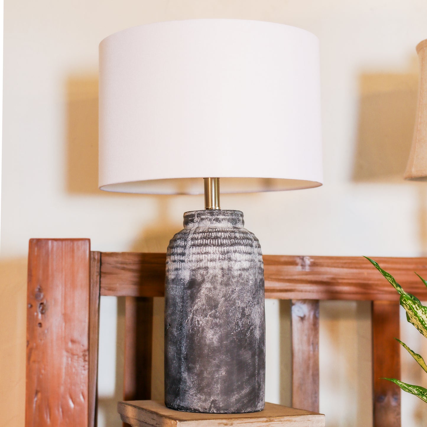 Cyrus Lamp