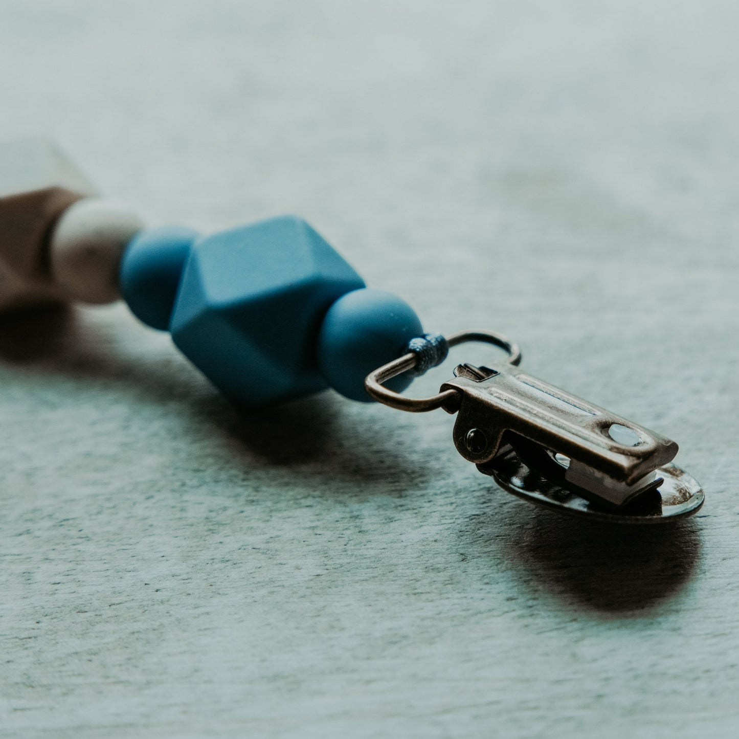 Grande Jewel Pacifier Clip