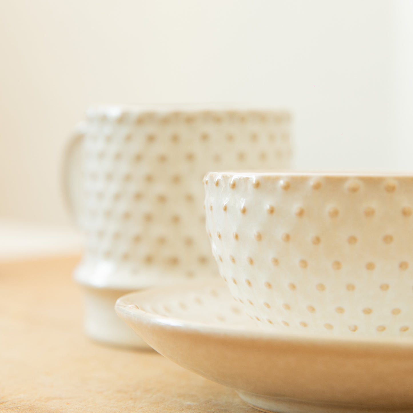 Hobnail Embossed Round Stoneware Plate