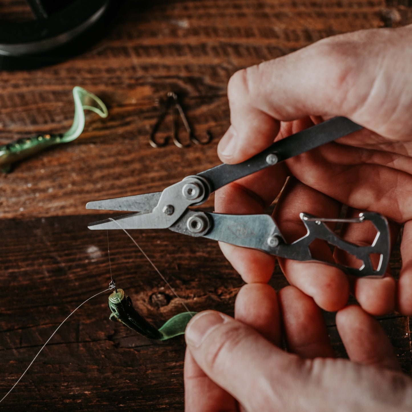 Foldable Scissor Tool