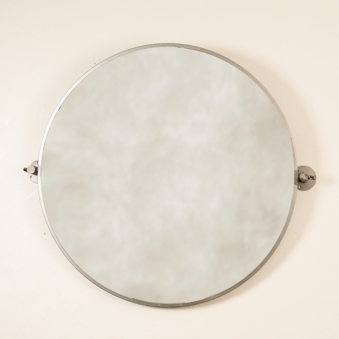 The Gilmer Round Tilt Mirror