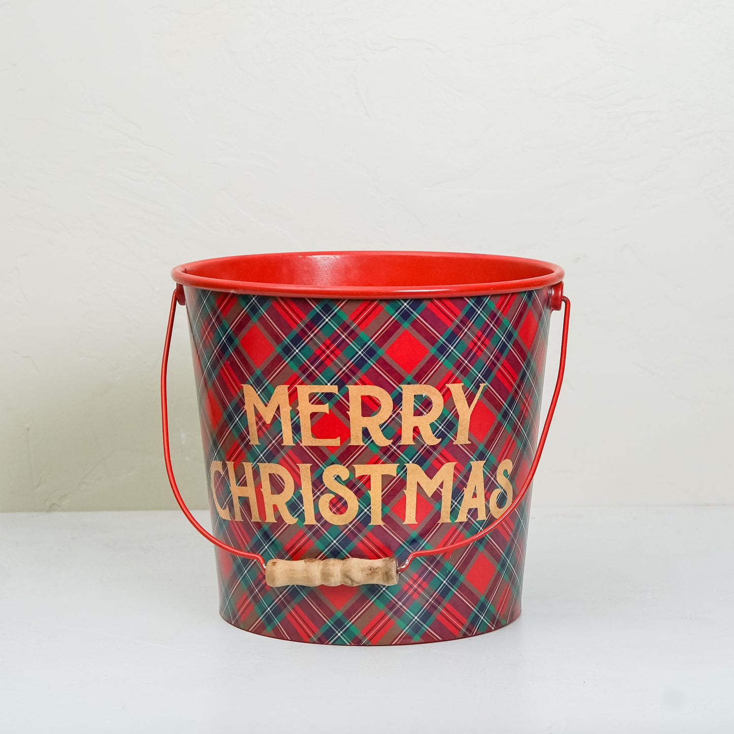 "Merry Christmas" Plaid Metal Bucket