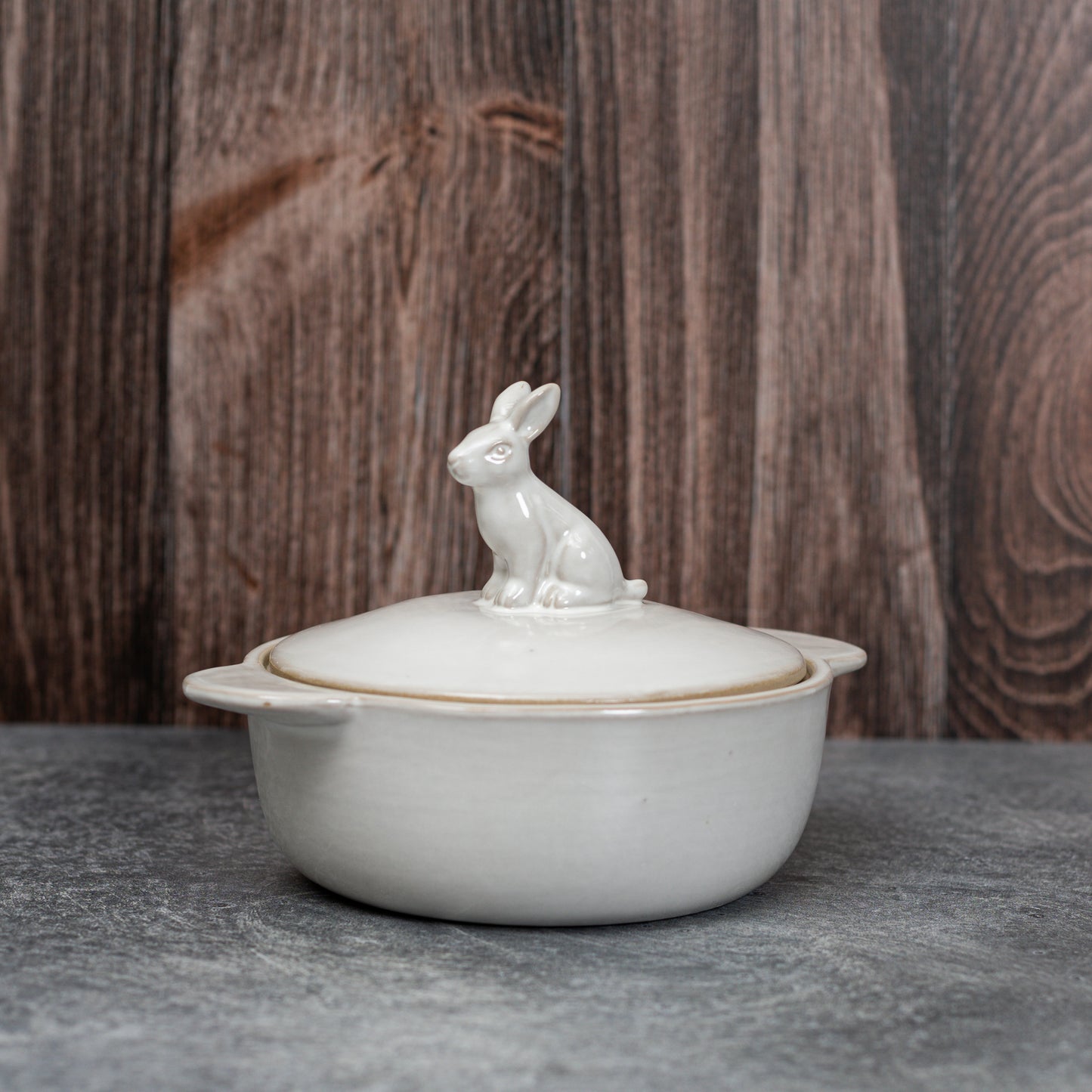 Rabbit Lid Stoneware Baker