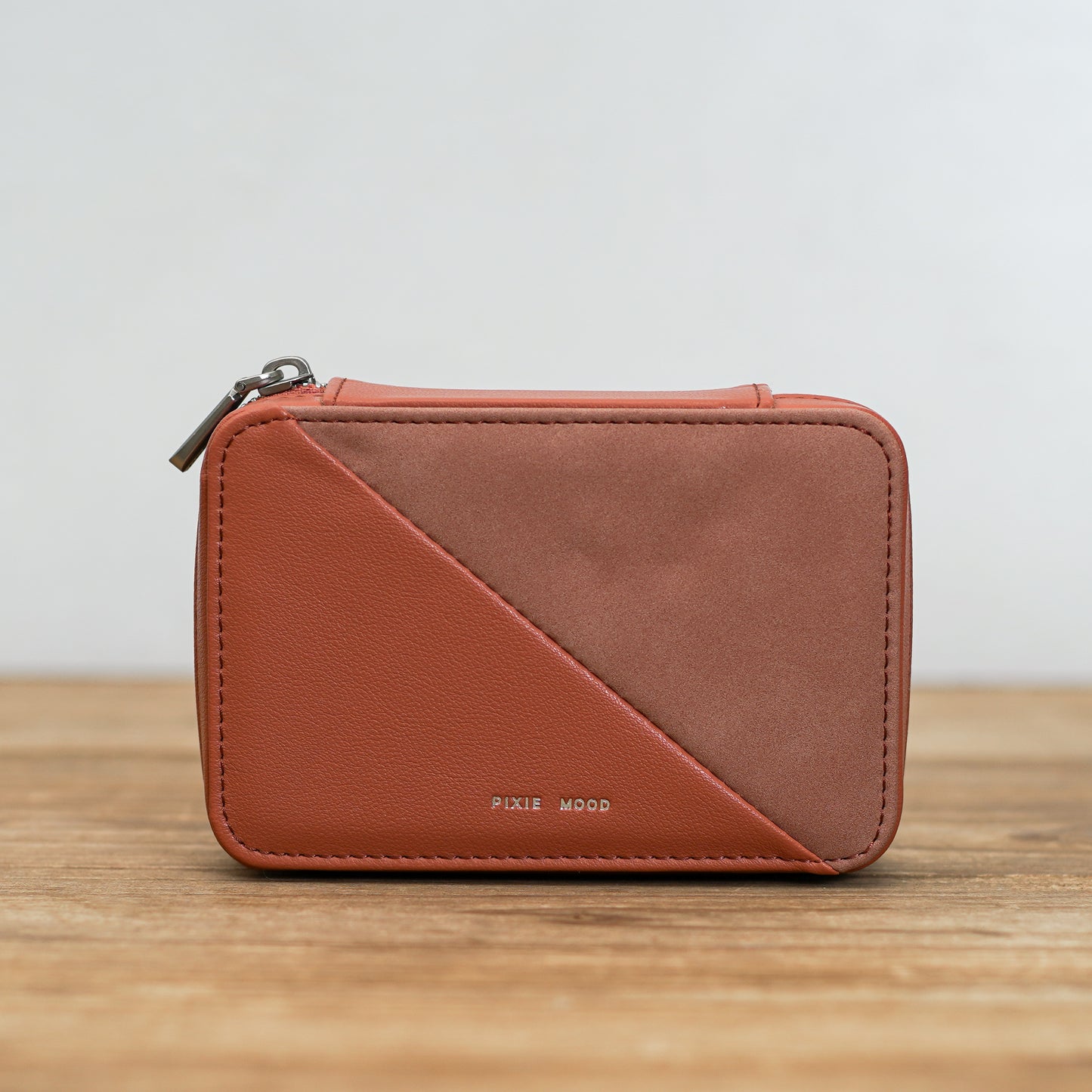 Small Two-Toned Travel Jewelry Case
