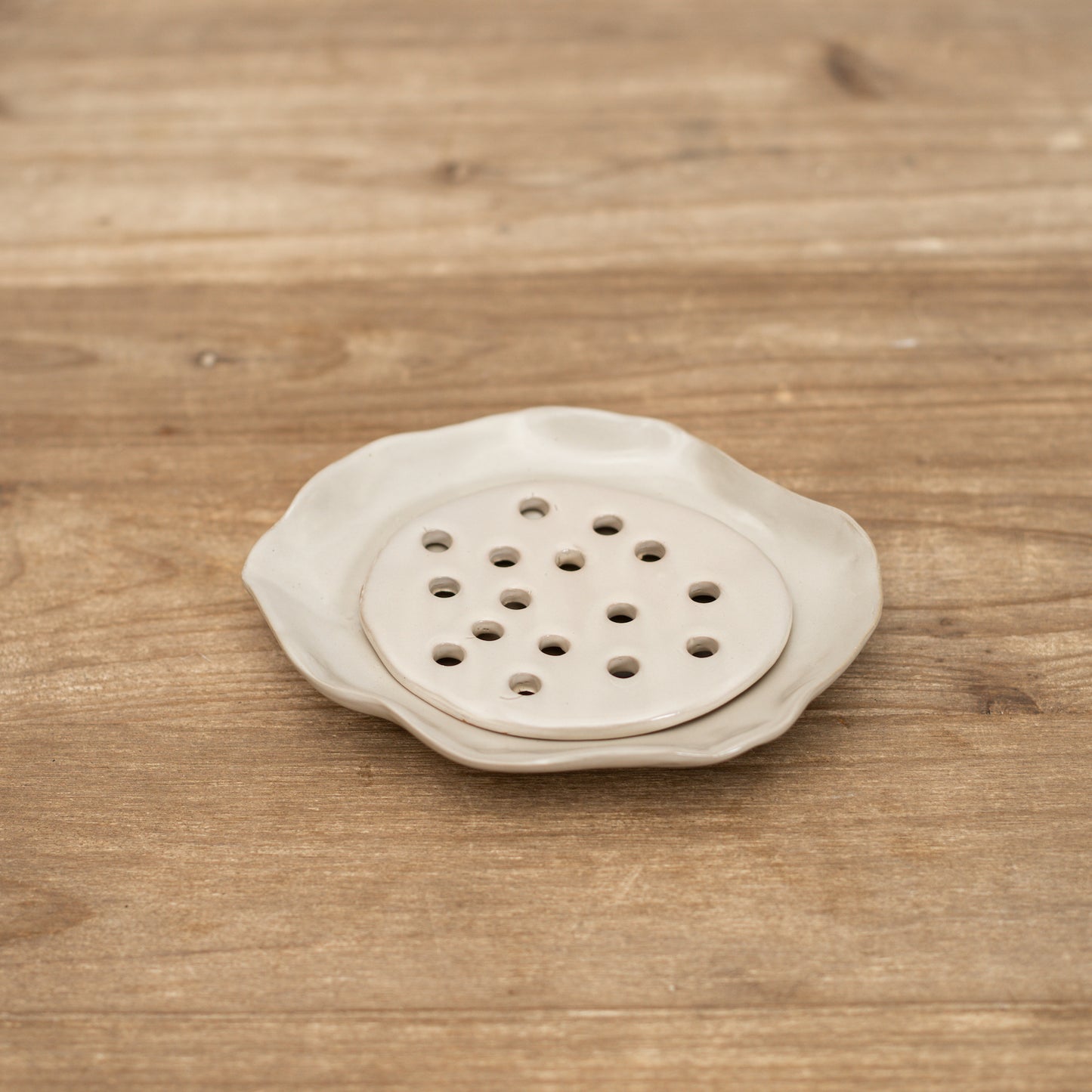 Soap Dish with Removeable Tray
