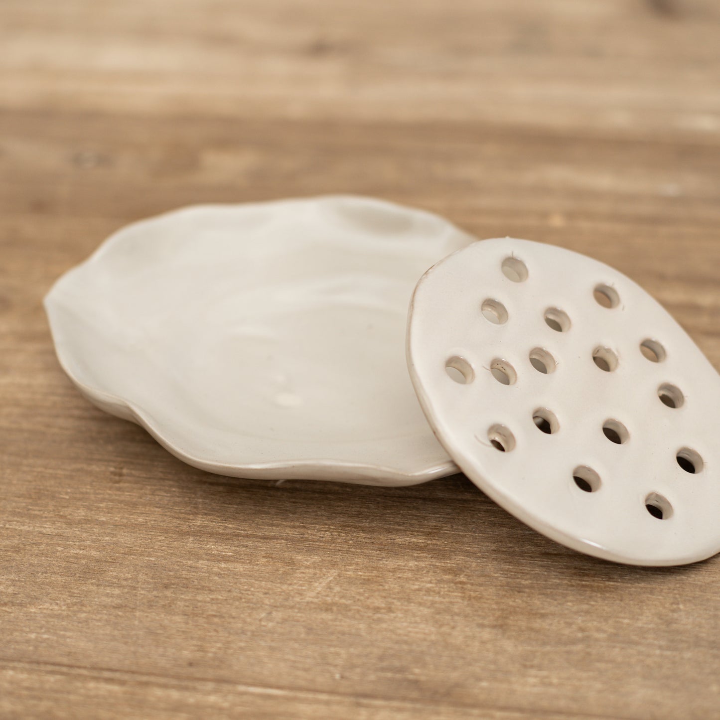 Soap Dish with Removeable Tray