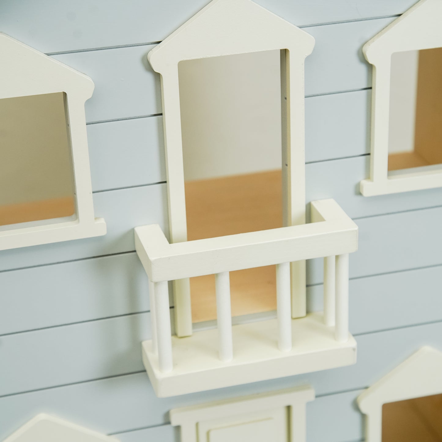 Wooden Dollhouse