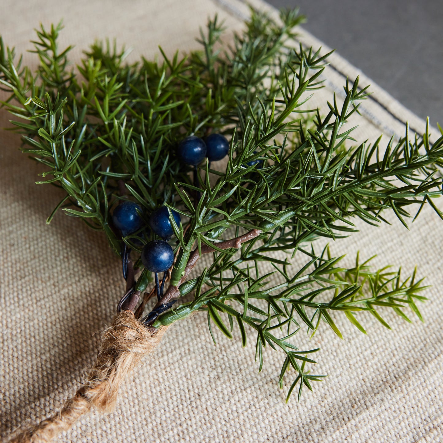 Hanging Evergreen Bunch