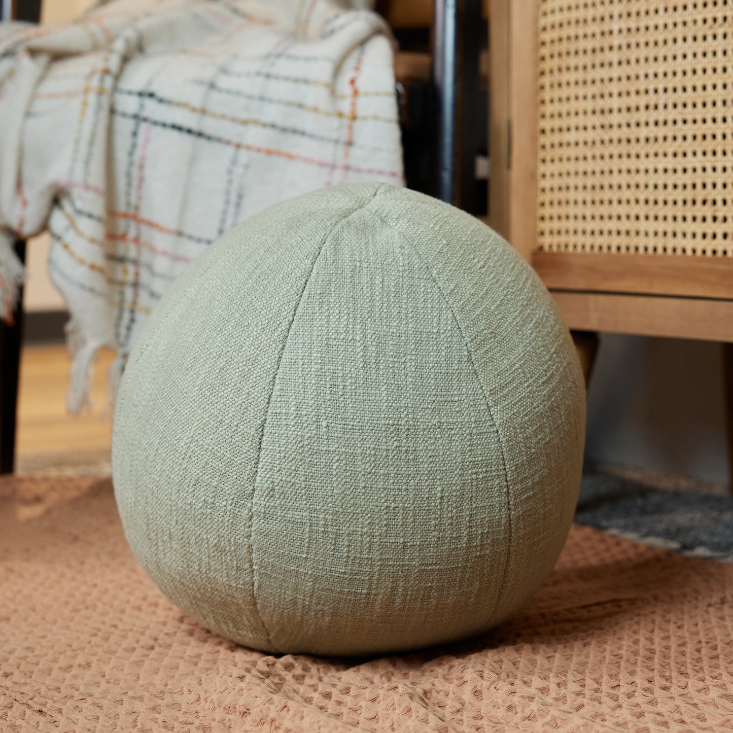 round cotton slub orb pillow