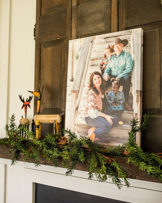 Pine Garland w/ Pinecones