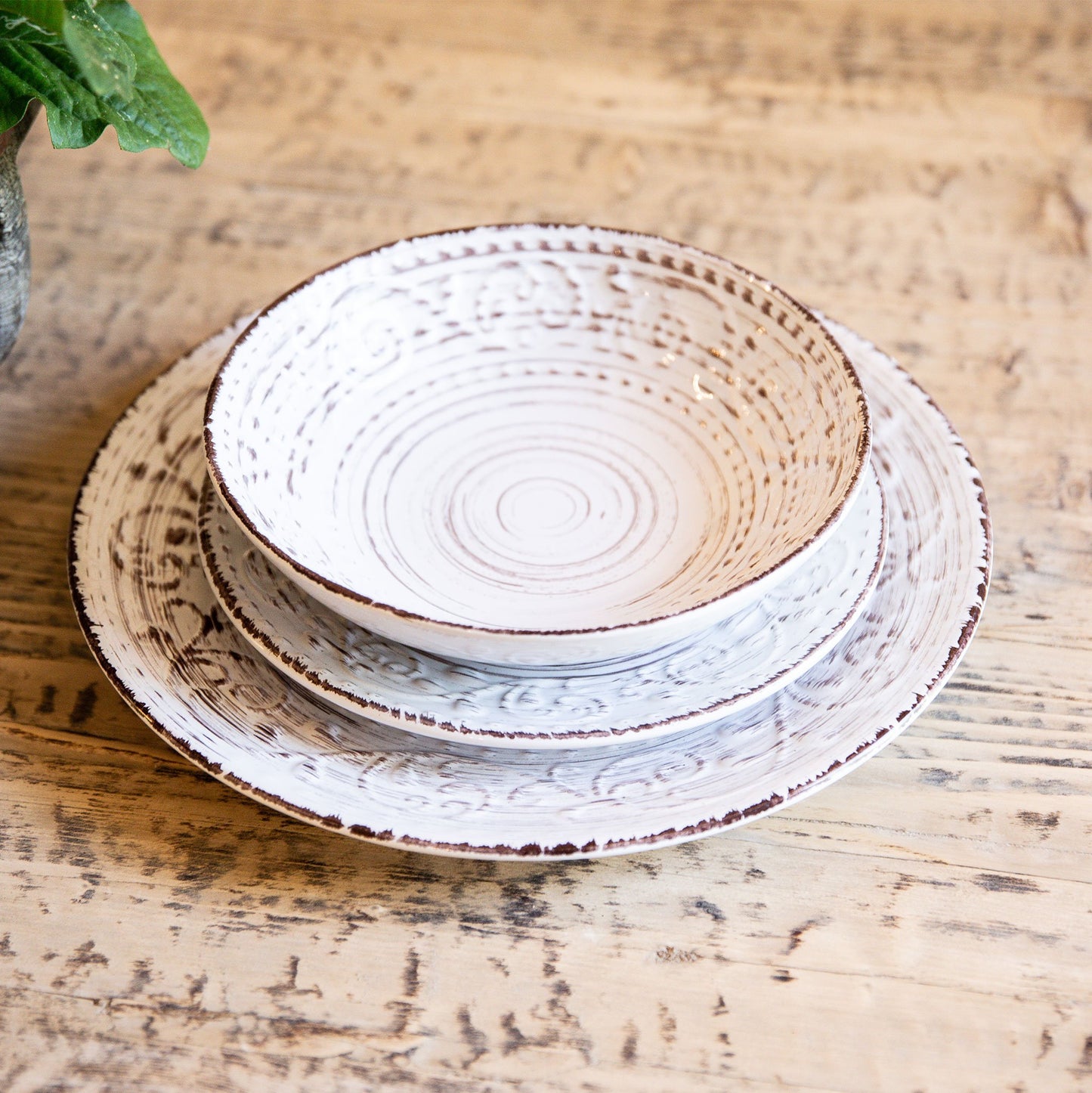 Rustic Flare Cream Serving Bowl