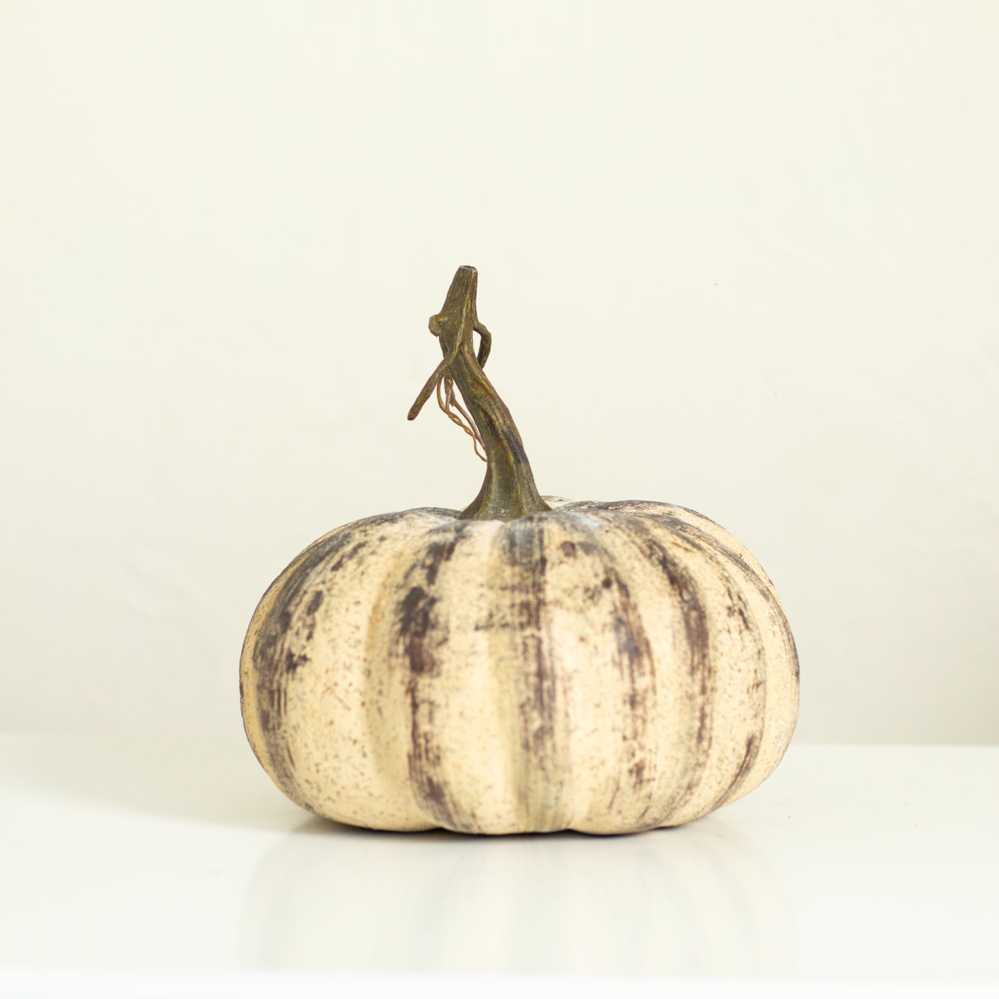 Farmhouse Pumpkin, 5 Sizes