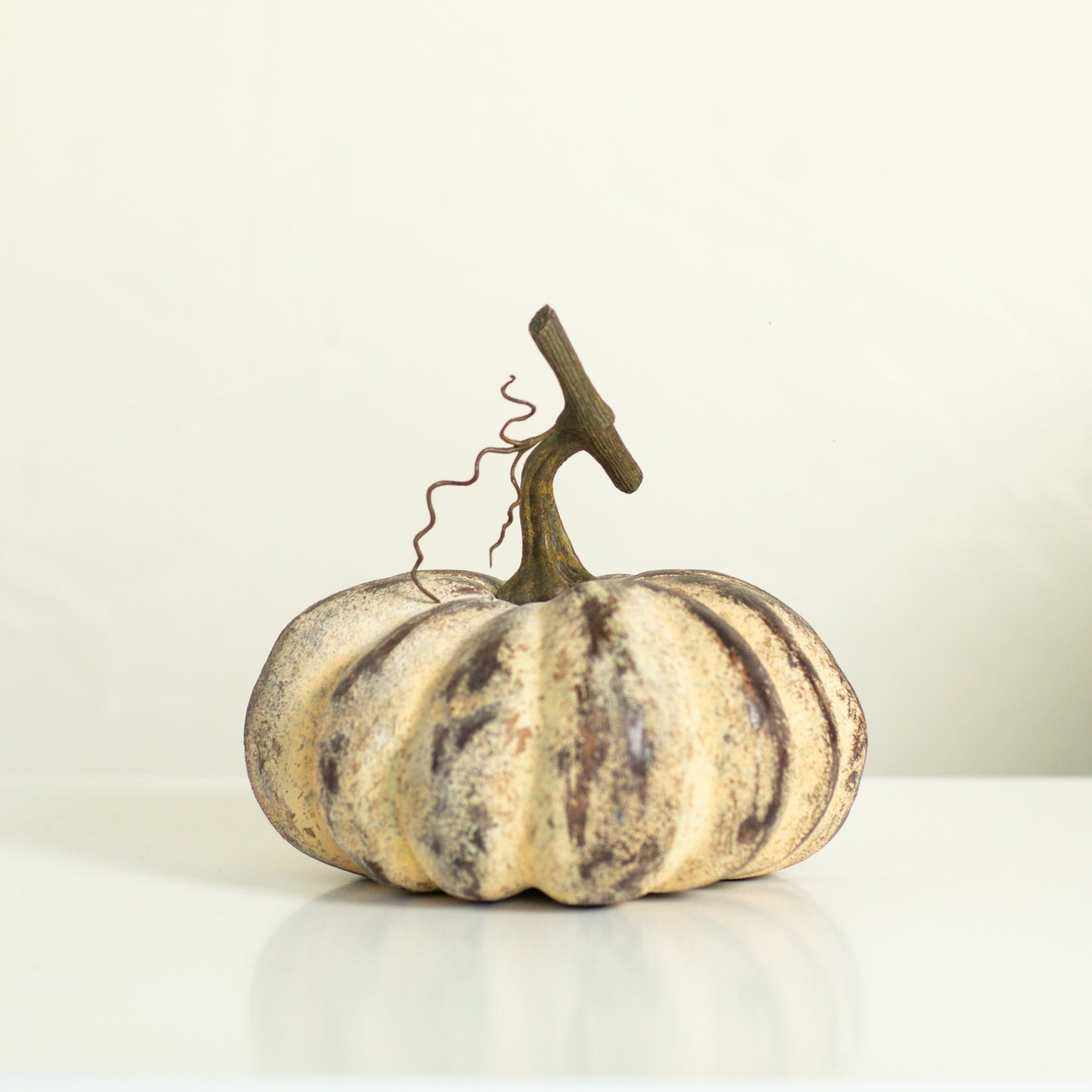 Farmhouse Pumpkin, 5 Sizes