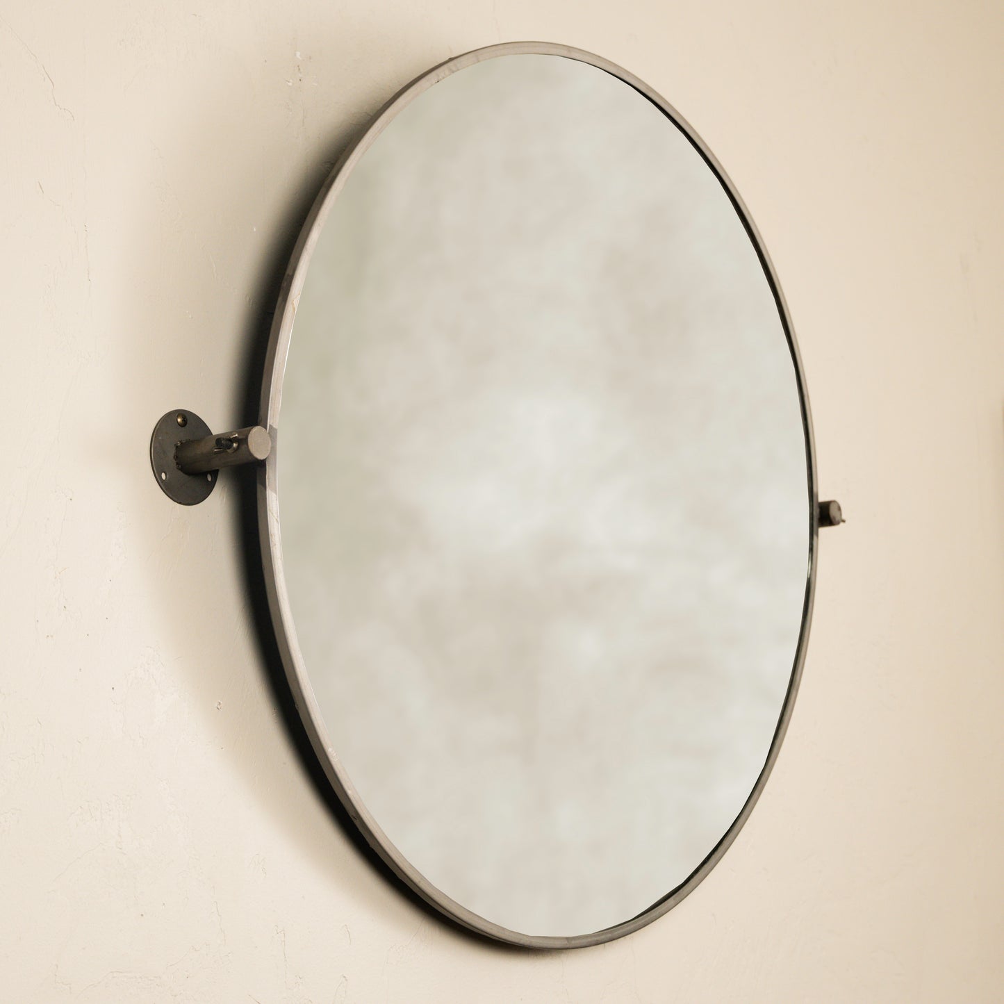 The Gilmer Round Tilt Mirror