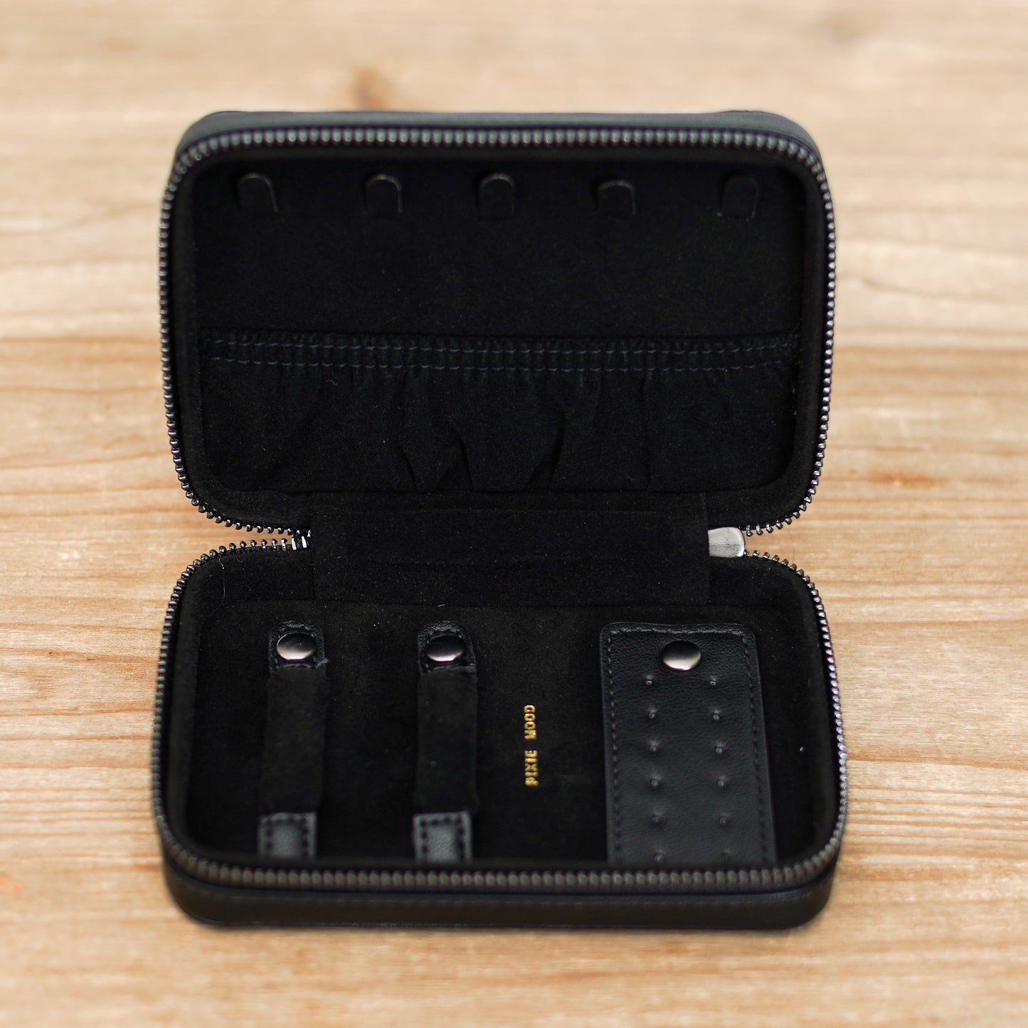 Small Two-Toned Travel Jewelry Case