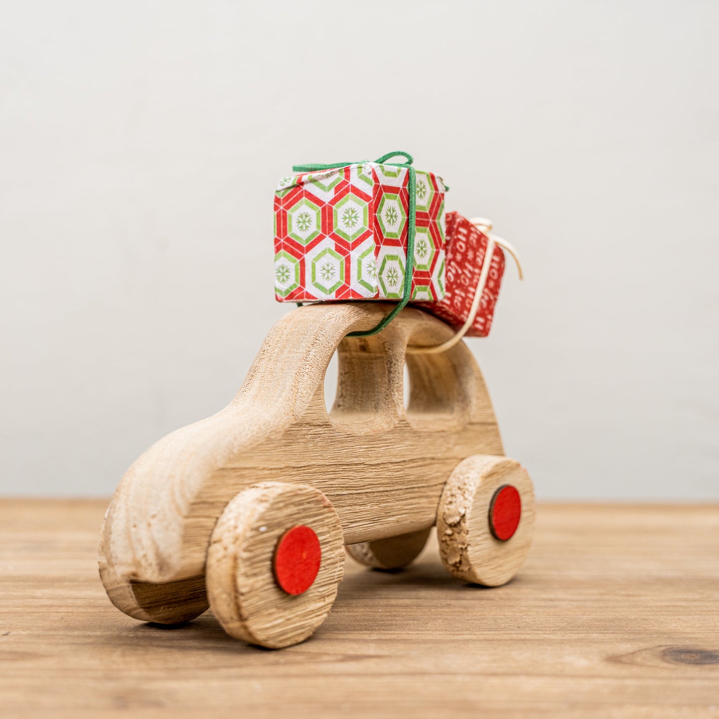 Wood Ornament - Paulownia Wood Car w/ Presents